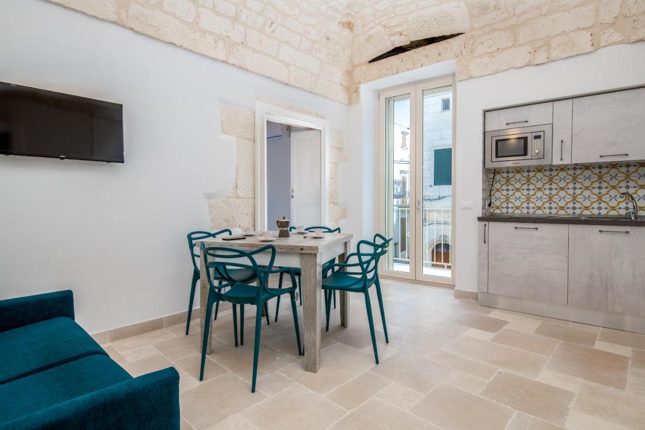 Le Bianche Suites Остуни Екстериор снимка