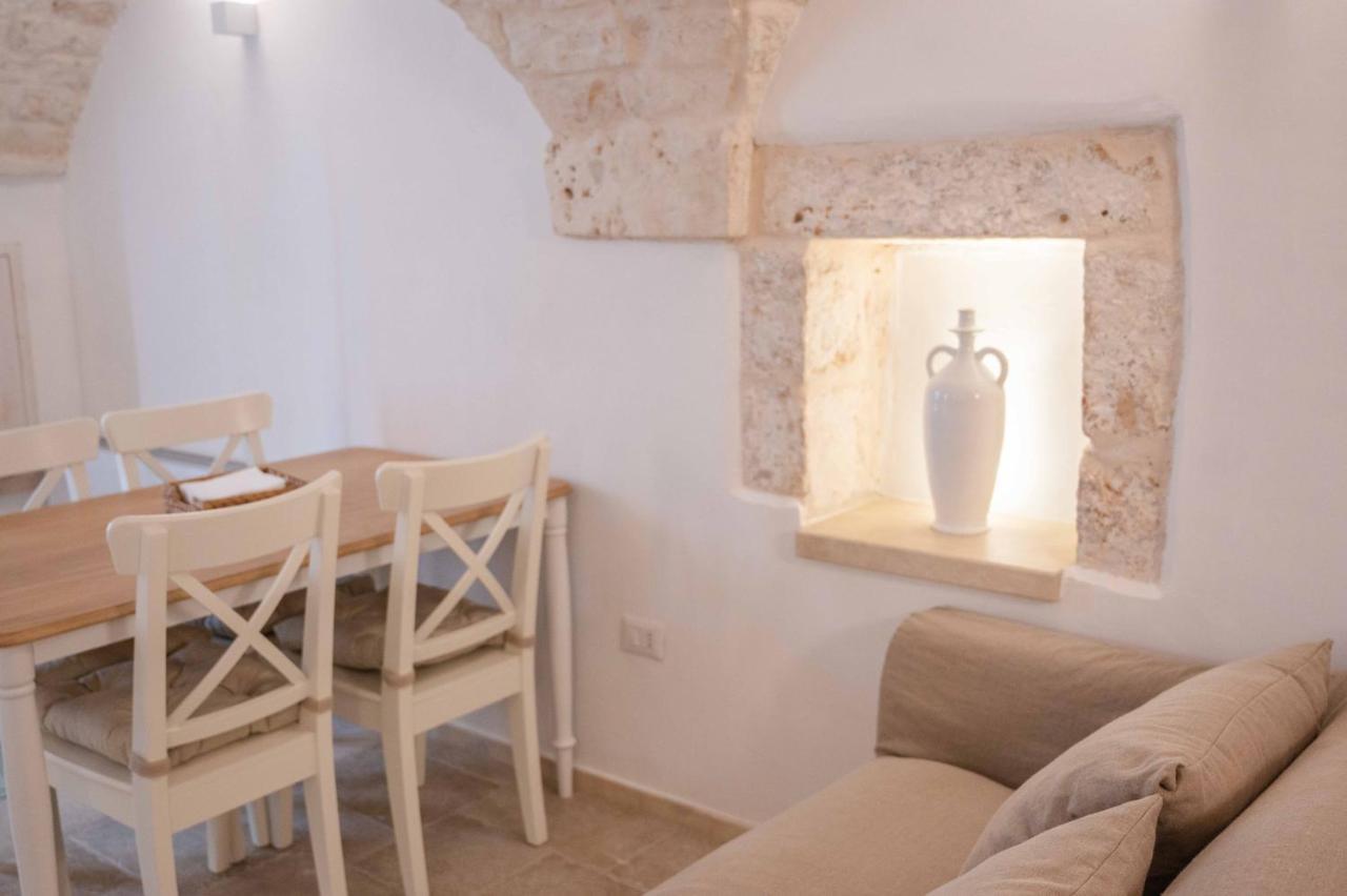 Le Bianche Suites Остуни Екстериор снимка